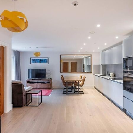 Stylish 2 Bed 2 Bath In Highgate & Free Parking Lejlighed London Eksteriør billede